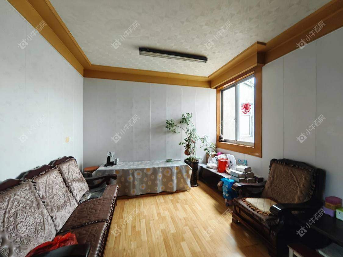 镇江商业街在售二手房源室内图_小牛看房