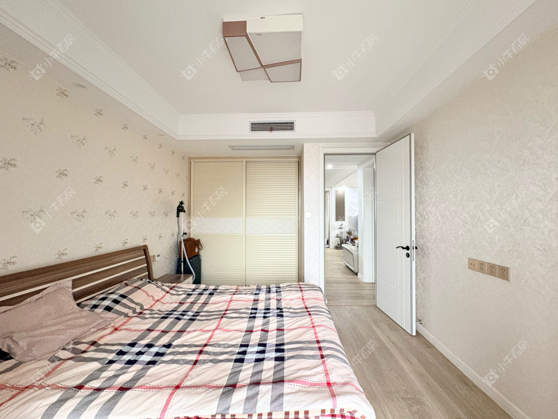 镇江南门花园在售二手房源室内图_小牛看房