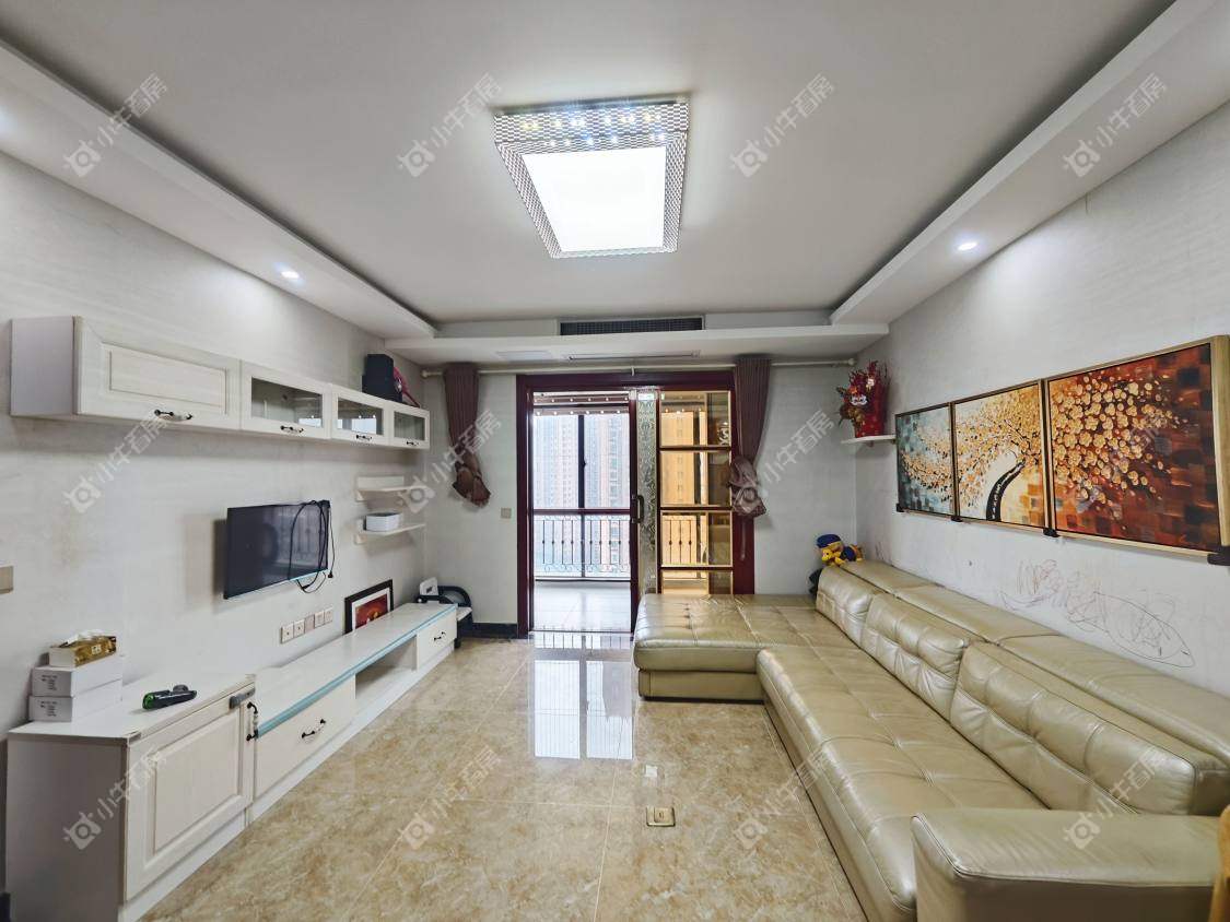 镇江华都锦城在售二手房源室内图_小牛看房