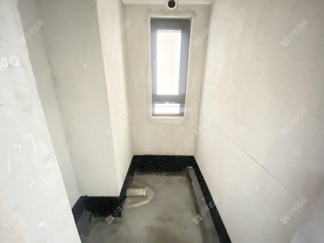 镇江碧桂园樾府在售二手房源室内图_小牛看房