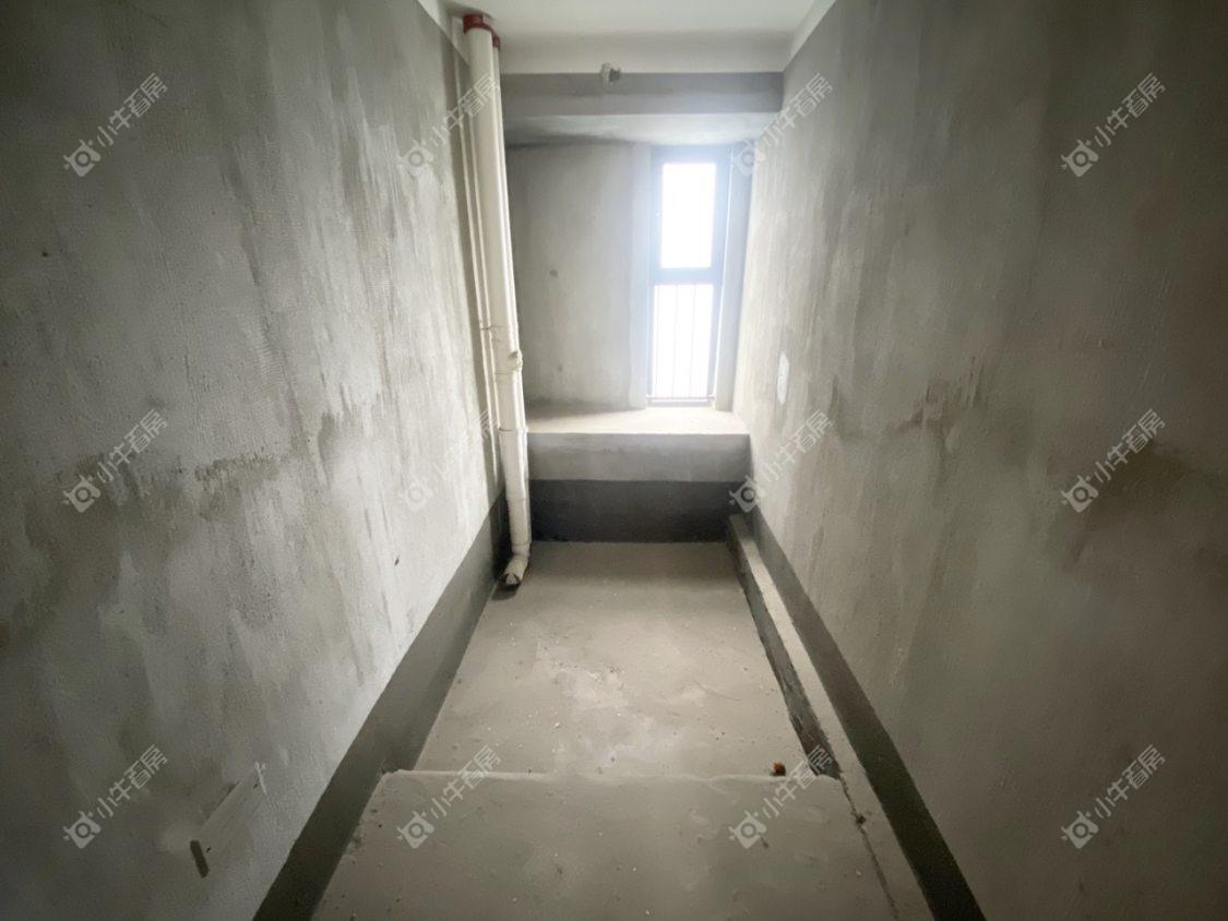 镇江凤熹台在售二手房源室内图_小牛看房