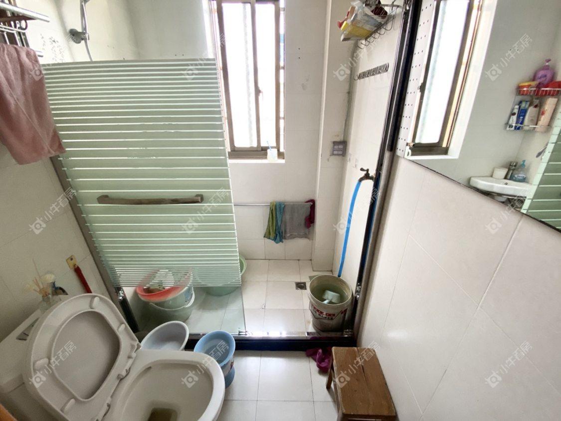 镇江阜阳新三村在售二手房源室内图_小牛看房