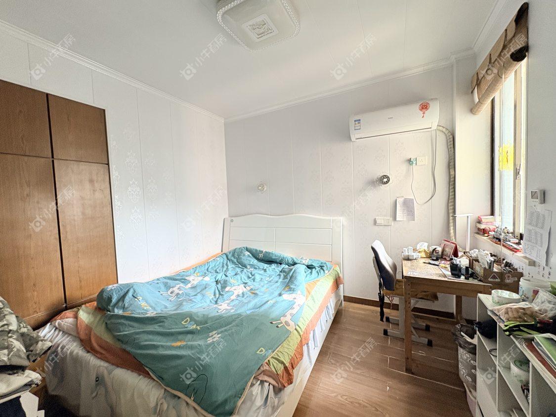 镇江世纪东升在售二手房源室内图_小牛看房