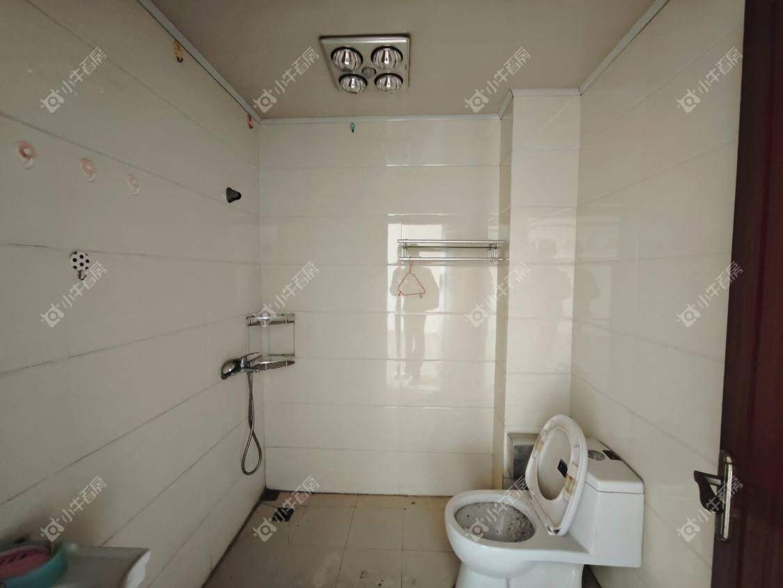 镇江练湖新城在售二手房源室内图_小牛看房