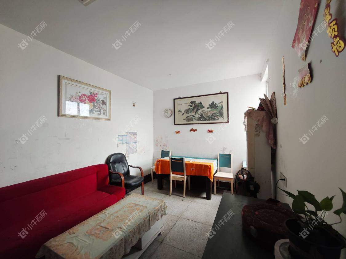 镇江华南新村在售二手房源室内图_小牛看房