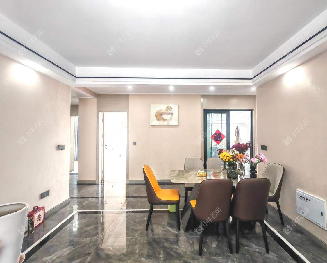 镇江美亚华悦在售二手房源室内图_小牛看房