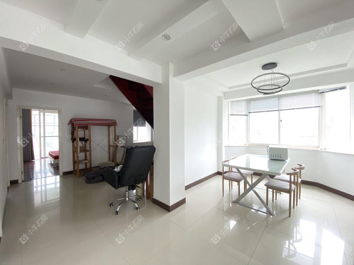 镇江凤翔花园在售二手房源室内图_小牛看房