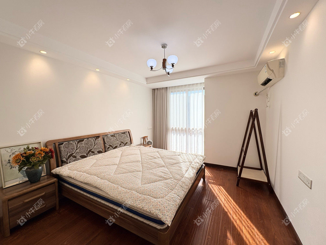 镇江领秀花都在售二手房源室内图_小牛看房