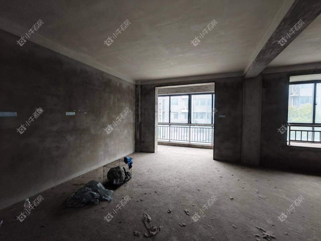 镇江新香草苑在售二手房源室内图_小牛看房