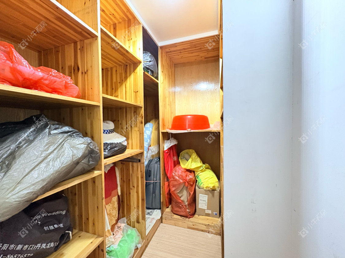 镇江凤翔花园在售二手房源室内图_小牛看房