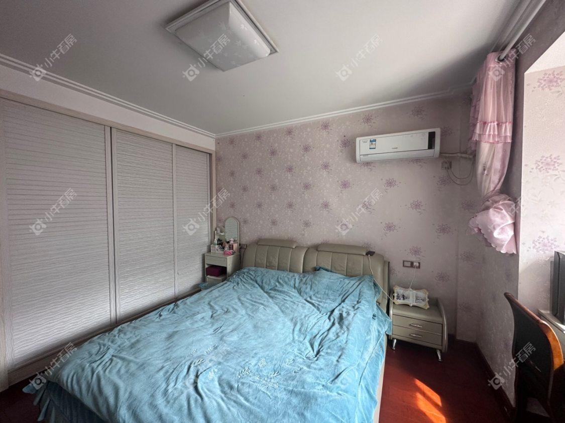 镇江芳草苑在售二手房源室内图_小牛看房