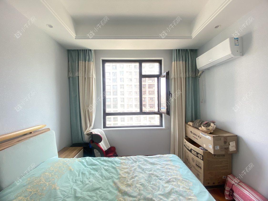 镇江滨河凤凰城在售二手房源室内图_小牛看房