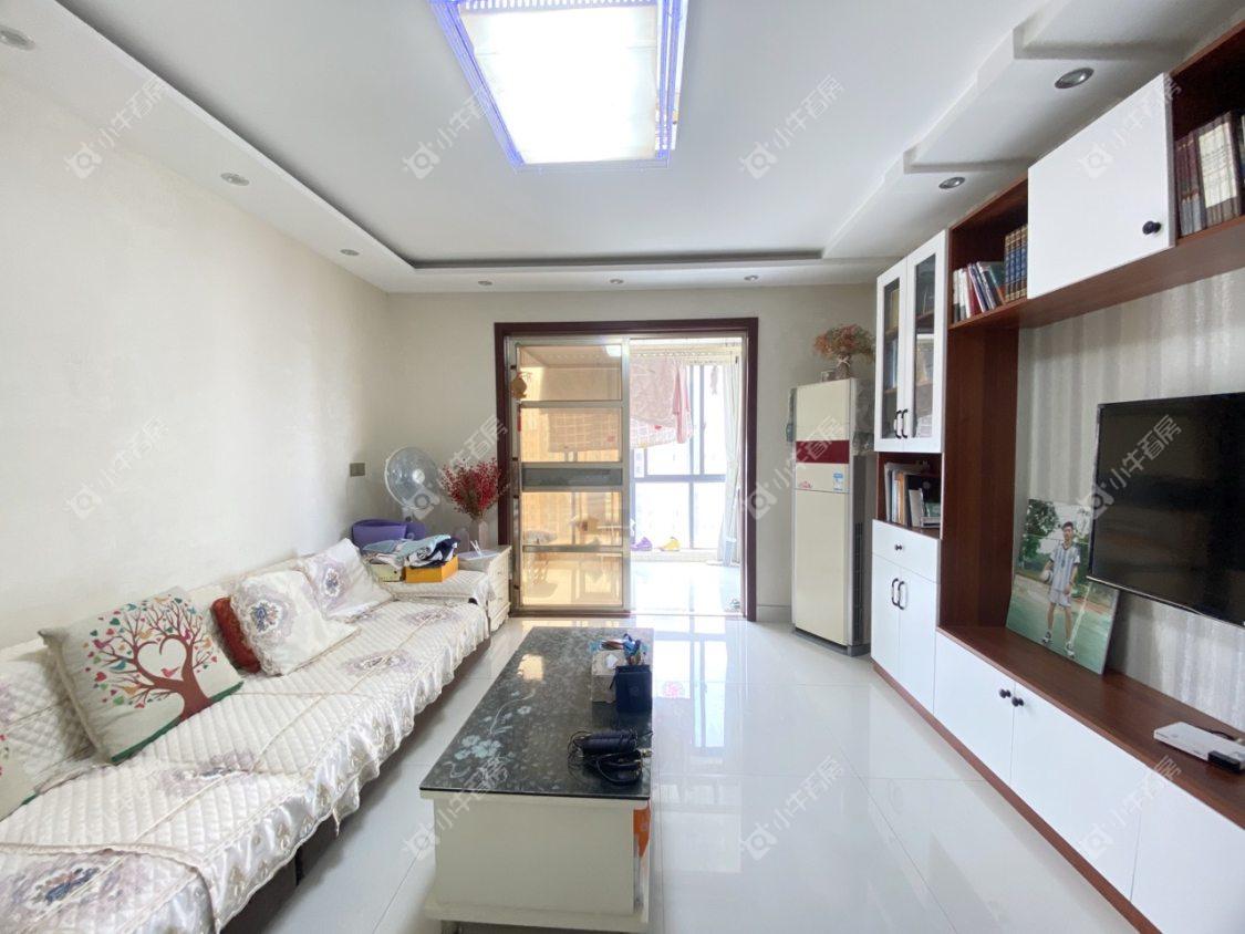 镇江华都锦城在售二手房源室内图_小牛看房