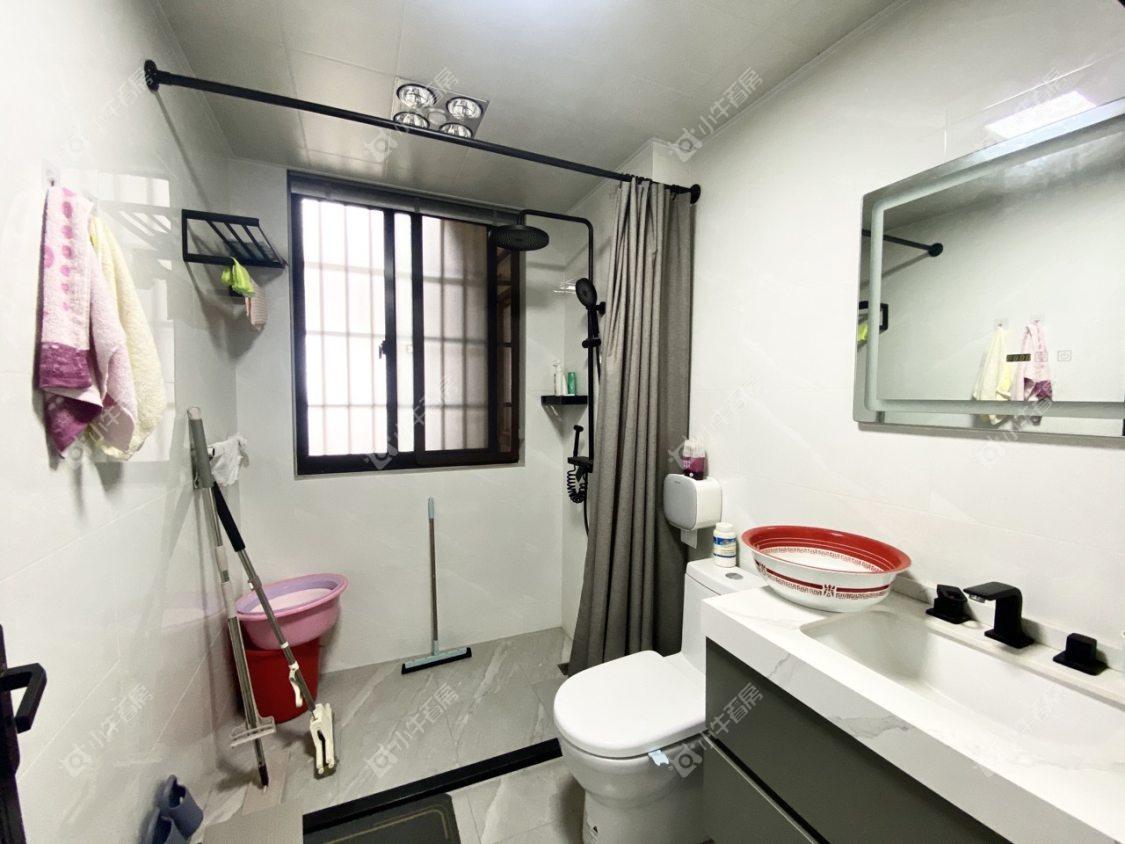 镇江嘉源首府在售二手房源室内图_小牛看房