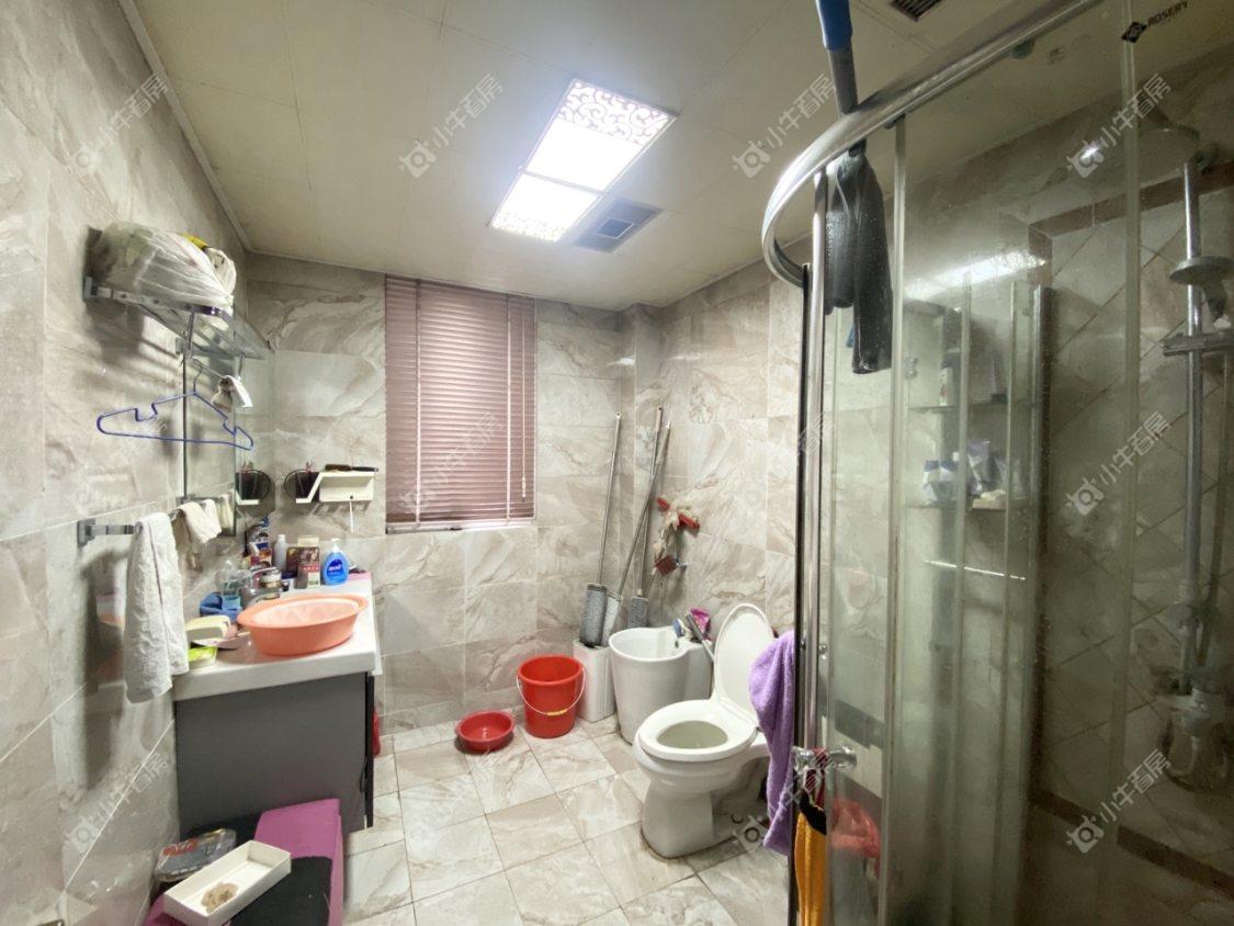 镇江泰豪公寓在售二手房源室内图_小牛看房