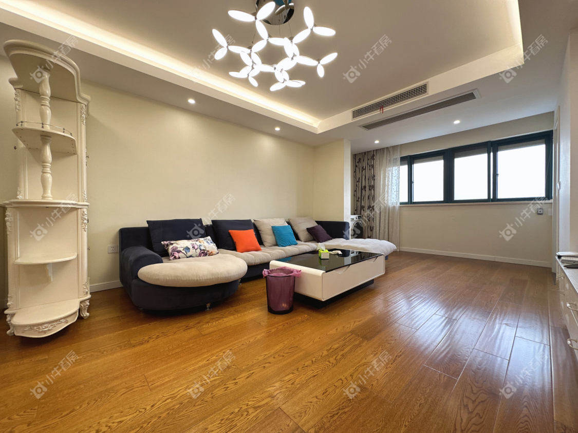 镇江欧洲城在售二手房源_小牛看房