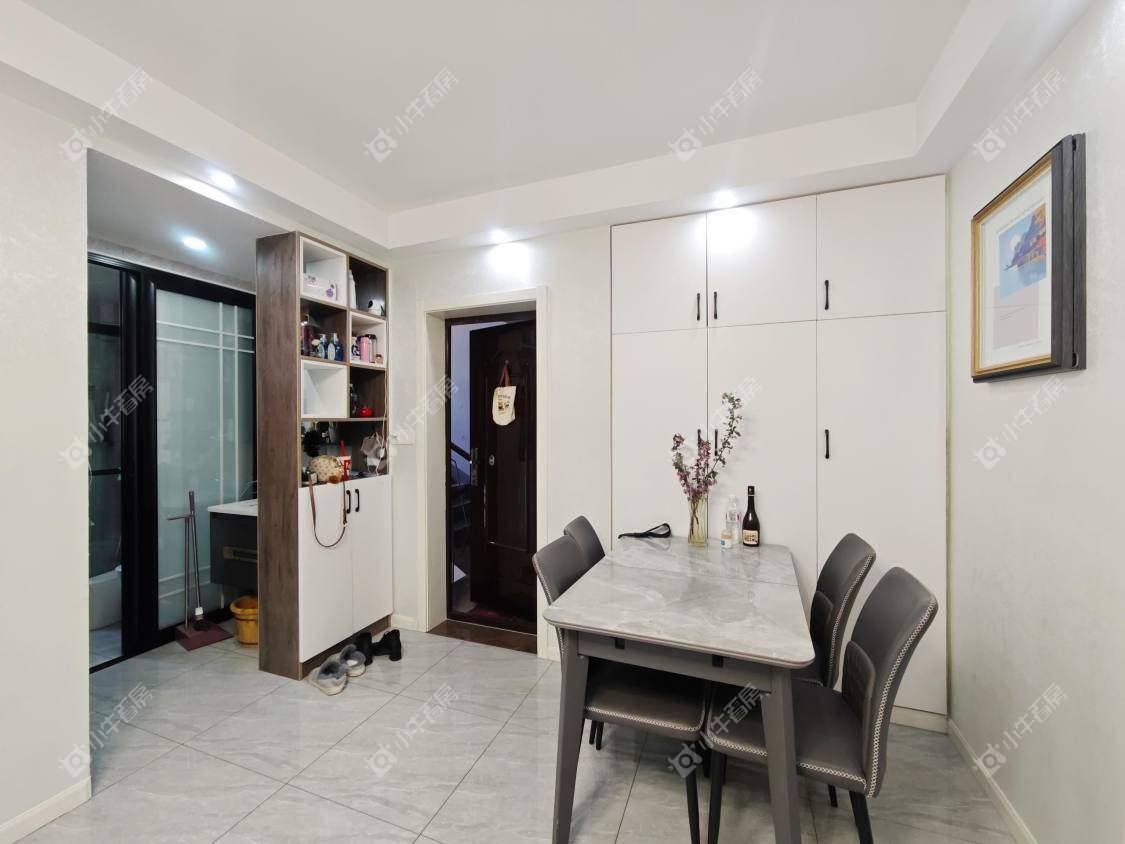 镇江香草新村在售二手房源室内图_小牛看房