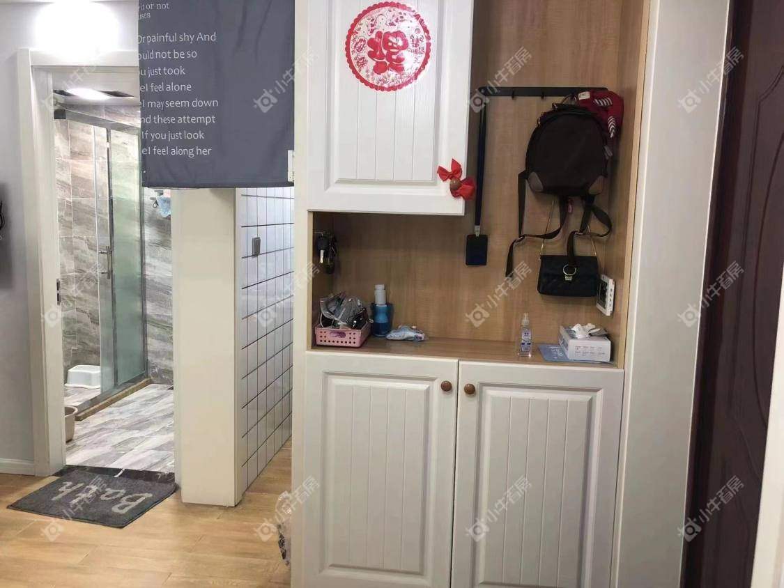 镇江荣城国际一期在售二手房源室内图_小牛看房