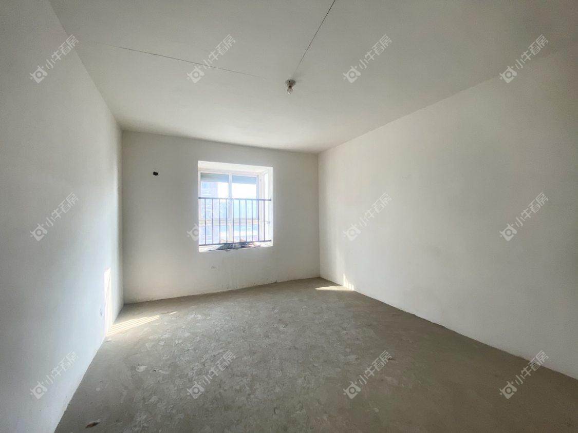 镇江嘉荟新城在售二手房源室内图_小牛看房