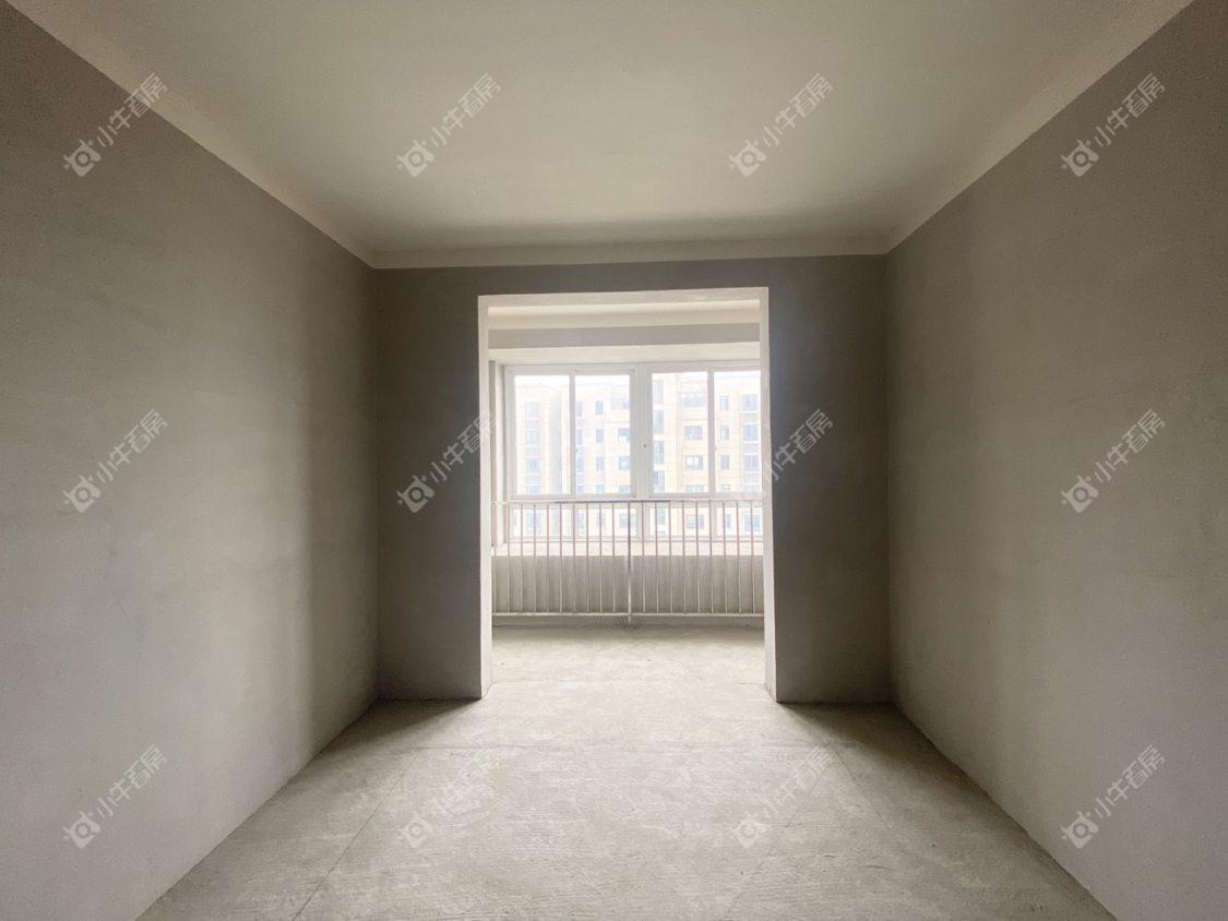 镇江和谐里在售二手房源室内图_小牛看房