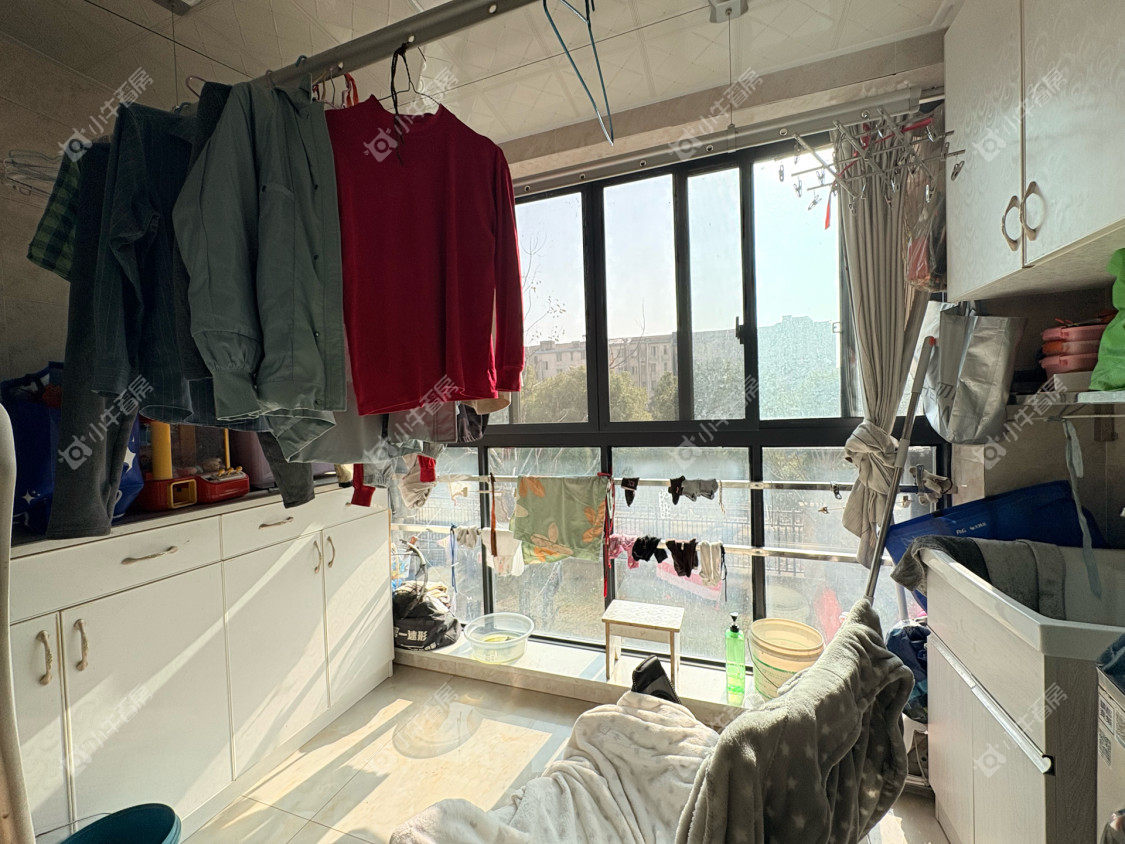 镇江国信宜和在售二手房源室内图_小牛看房