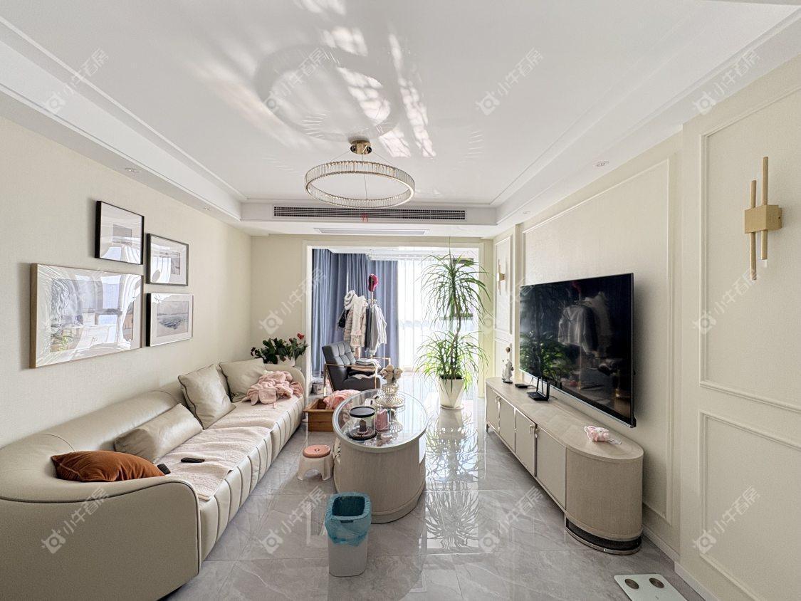 镇江凤熹台在售二手房源室内图_小牛看房