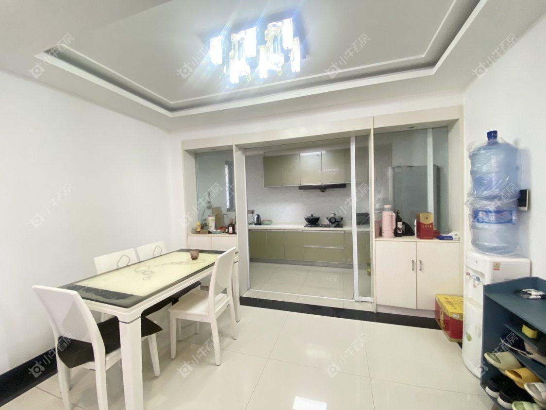 镇江欧洲城在售二手房源室内图_小牛看房