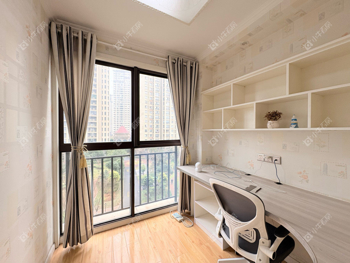 镇江信达香堤国际在售二手房源室内图_小牛看房