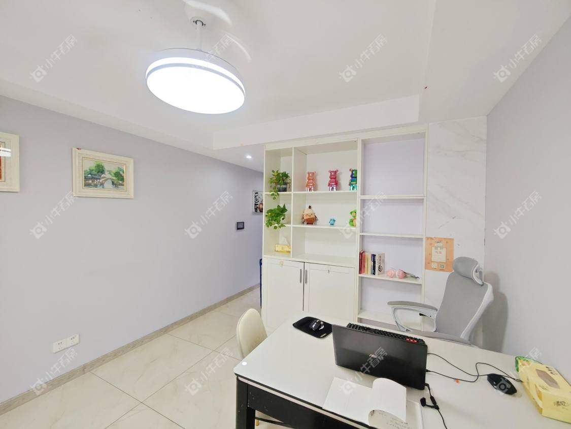 镇江大亚第一城在售二手房源室内图_小牛看房