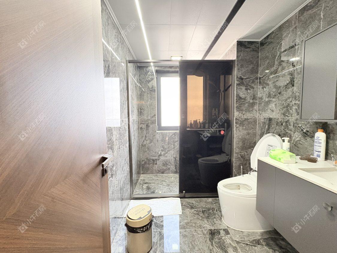 镇江恒大城在售二手房源室内图_小牛看房