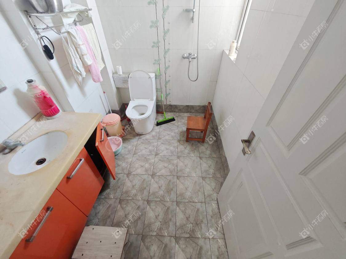 镇江乾泽园在售二手房源室内图_小牛看房