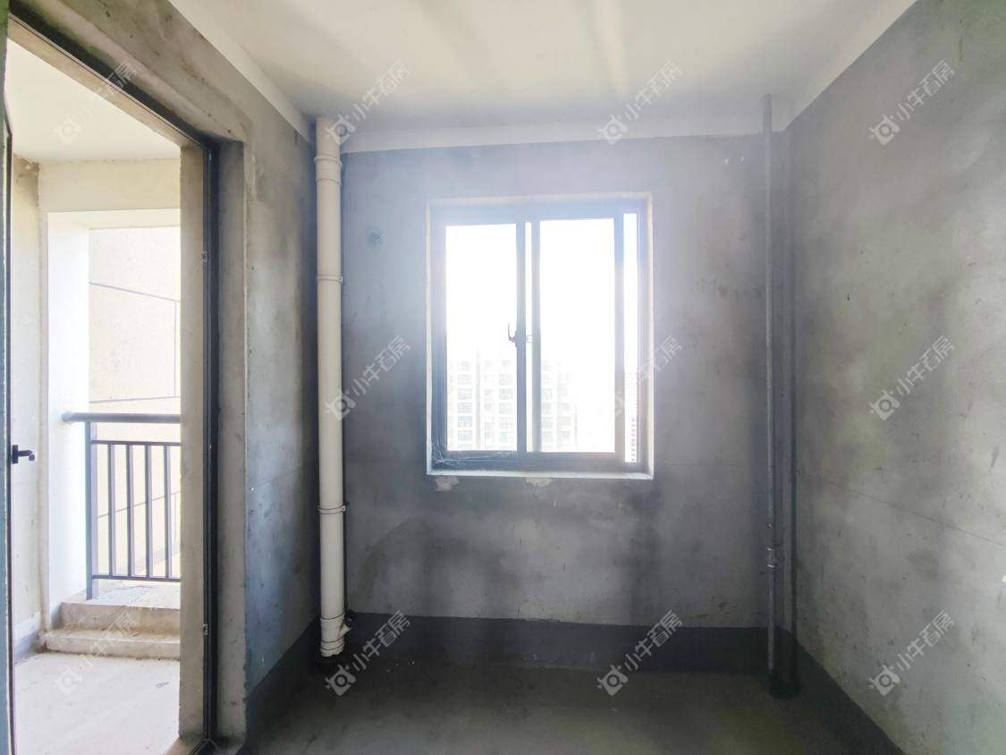 镇江信达香堤国际在售二手房源室内图_小牛看房