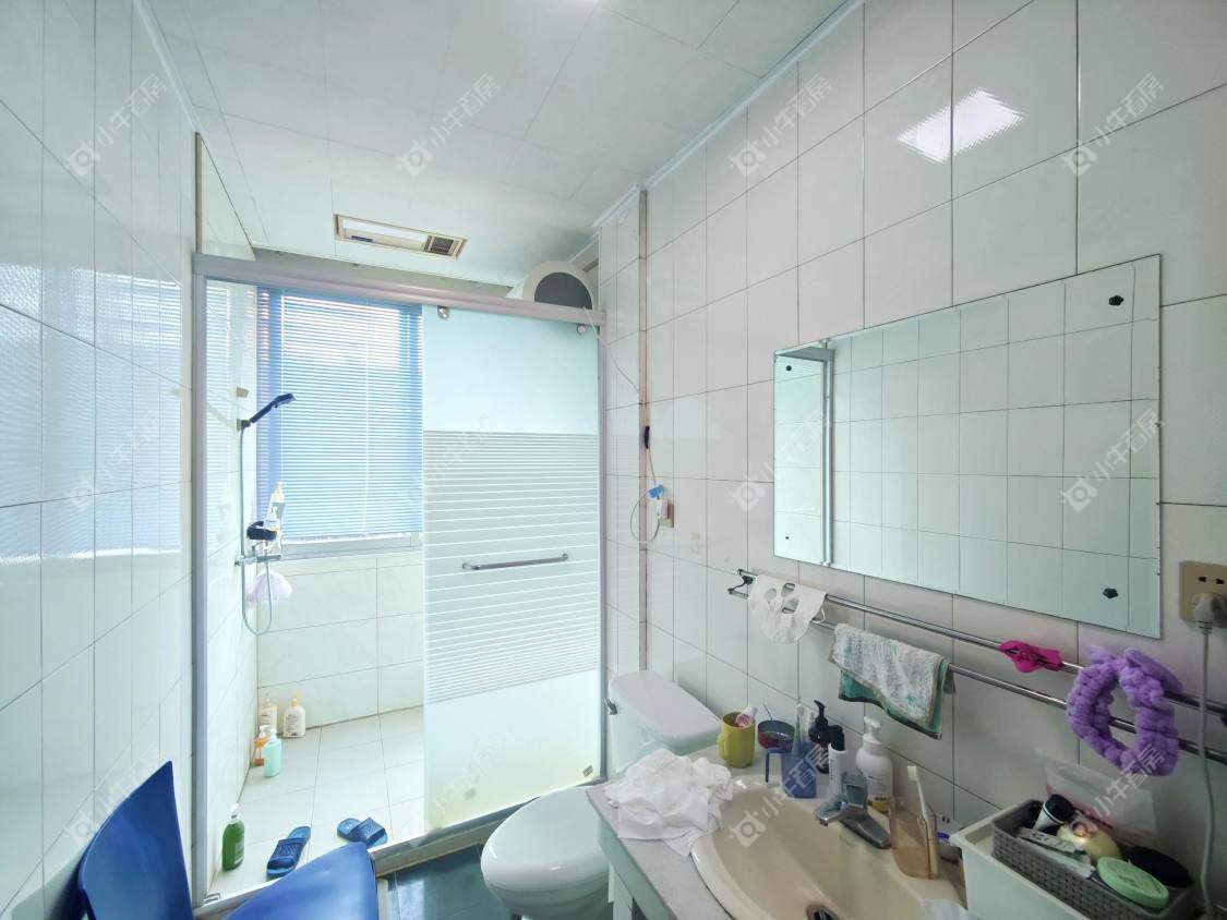 镇江商业街在售二手房源室内图_小牛看房