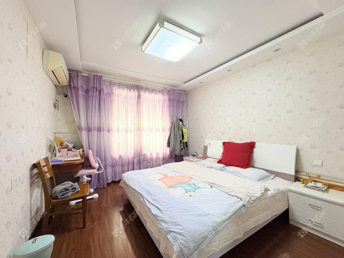 镇江华都锦城在售二手房源室内图_小牛看房