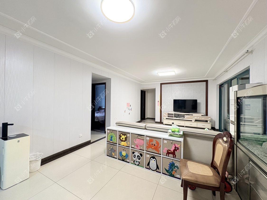 镇江恒大名都一期在售二手房源室内图_小牛看房