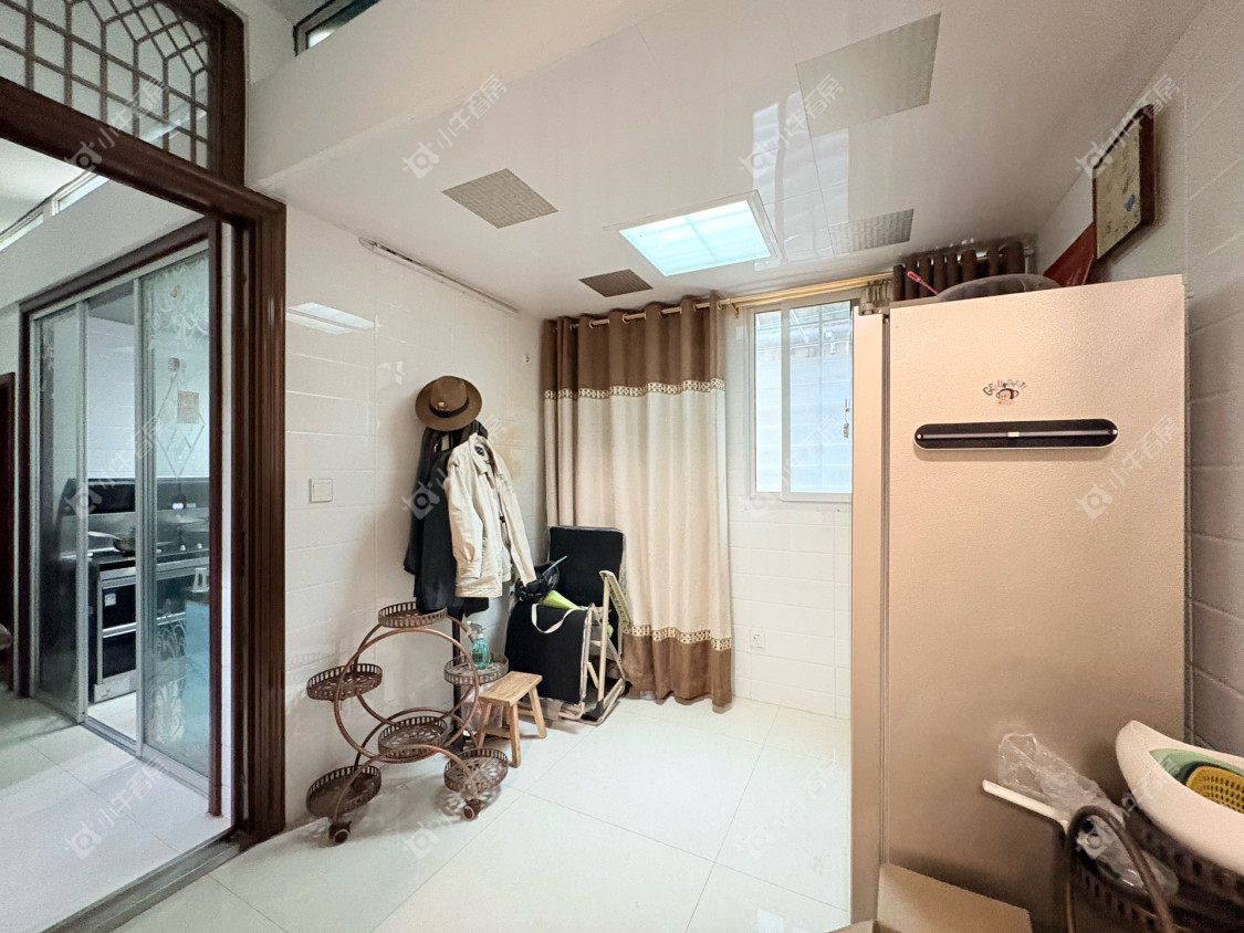 镇江商业街在售二手房源室内图_小牛看房