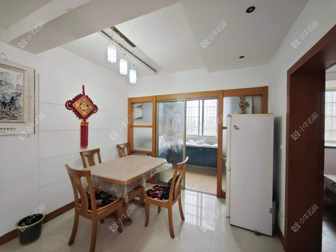 镇江新新家园在售二手房源室内图_小牛看房