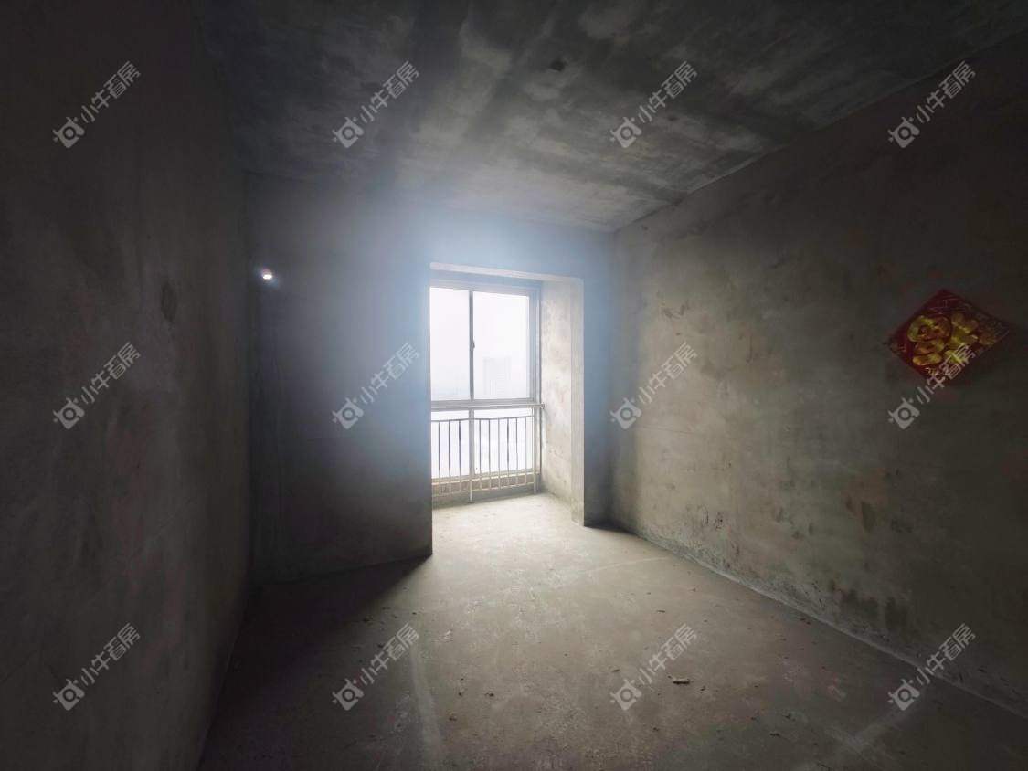 镇江名都新贵在售二手房源室内图_小牛看房