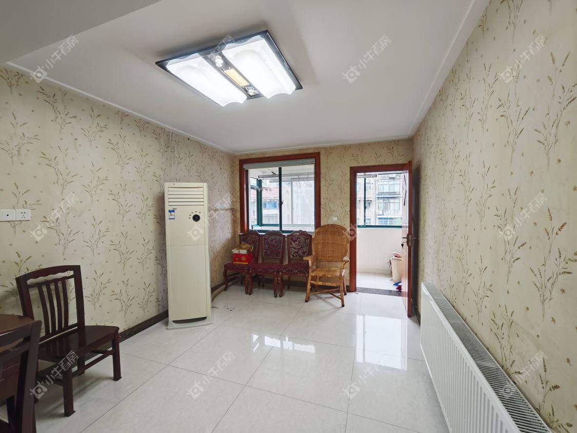 镇江云阳小区在售二手房源室内图_小牛看房