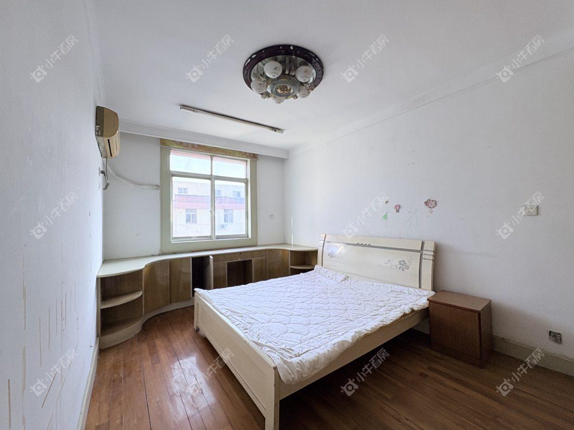 镇江教师新村在售二手房源室内图_小牛看房