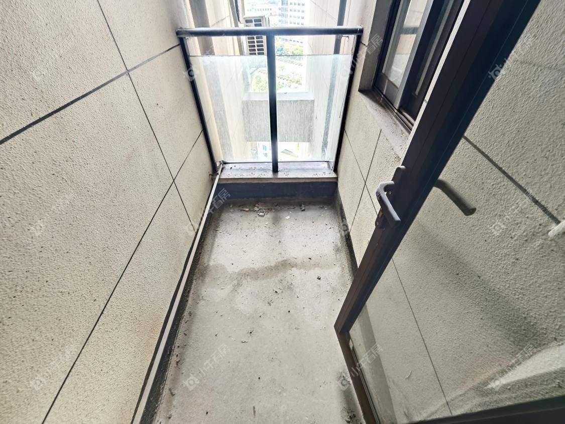 镇江滨河凤凰城在售二手房源室内图_小牛看房