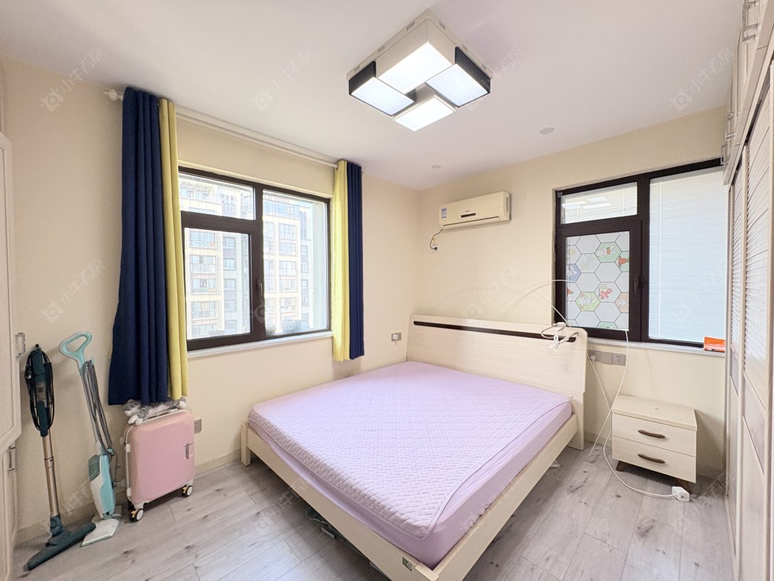 镇江滨河凤凰城在售二手房源室内图_小牛看房