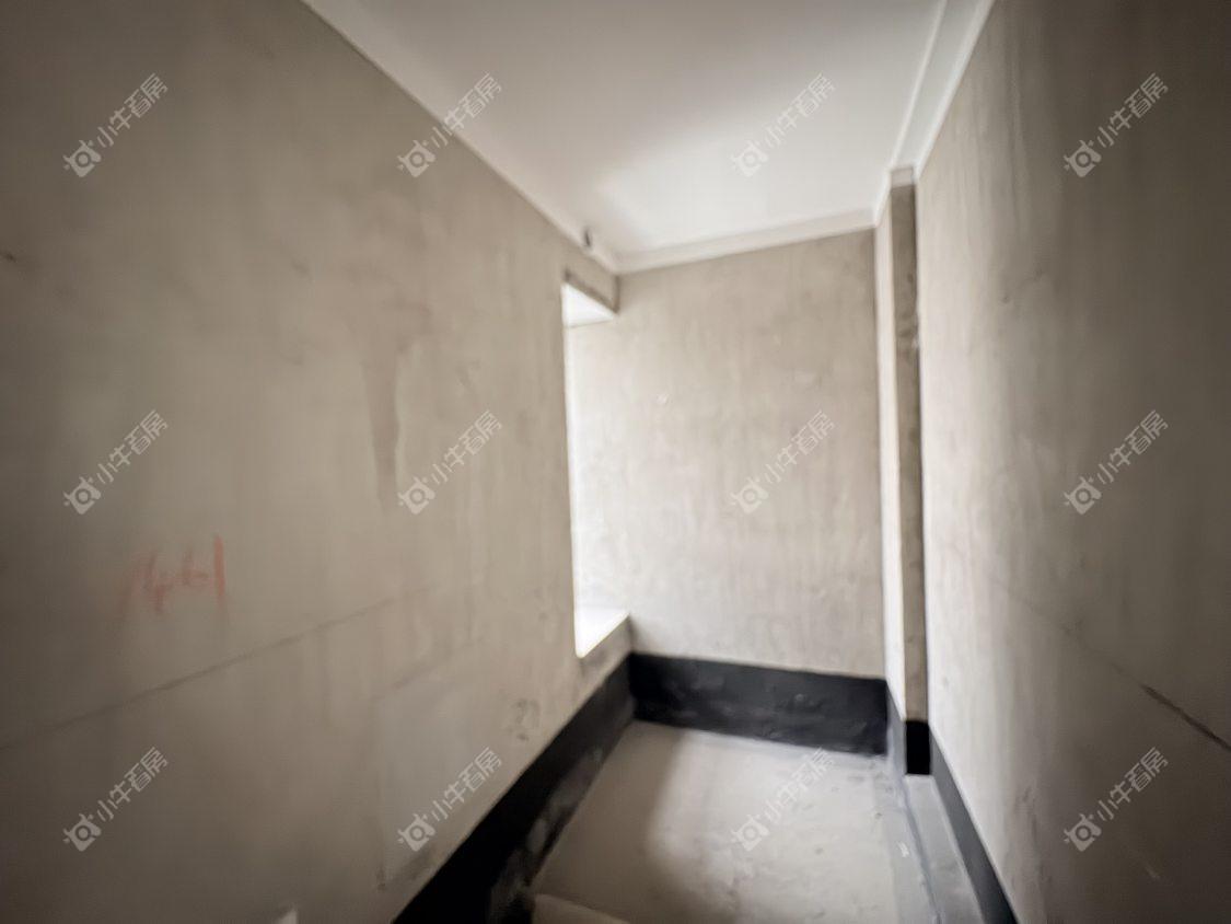 镇江碧桂园樾府在售二手房源室内图_小牛看房