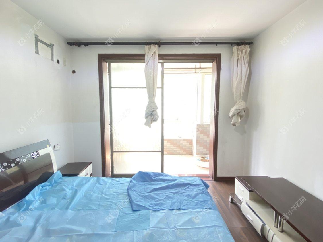 镇江江南嘉园在售二手房源室内图_小牛看房