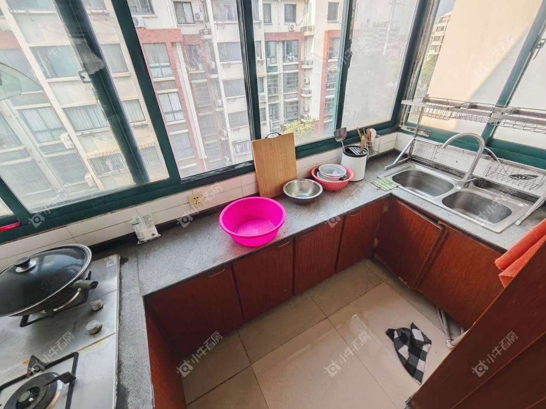 镇江幸福三区在售二手房源室内图_小牛看房