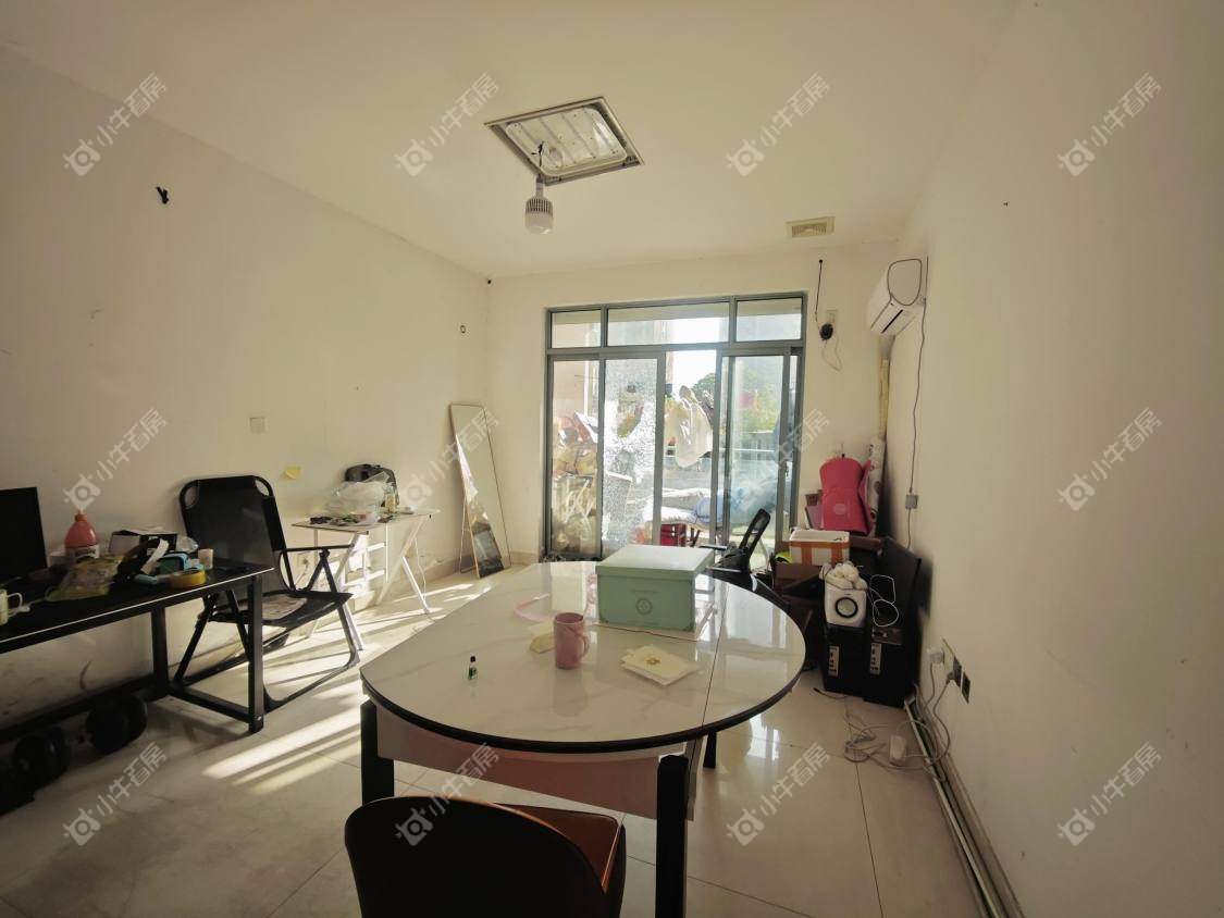 镇江金桥世纪城在售二手房源室内图_小牛看房