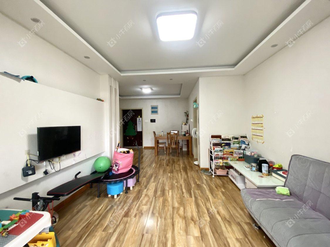 镇江美亚华悦在售二手房源室内图_小牛看房