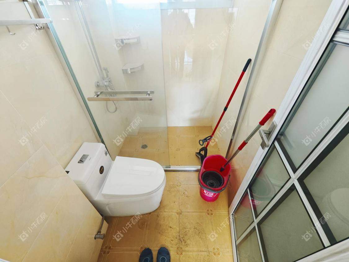 镇江华阳商城在售二手房源室内图_小牛看房