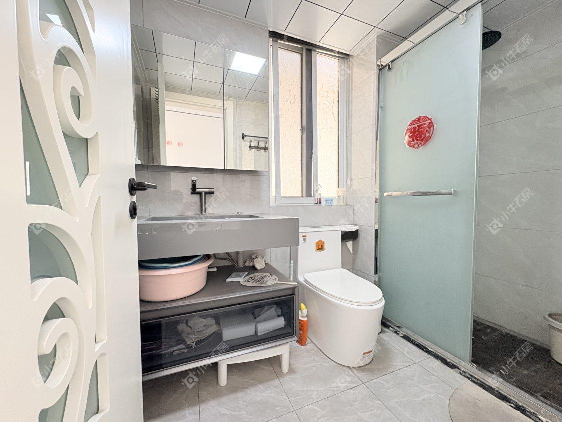 镇江中南君悦府中南一期在售二手房源室内图_小牛看房