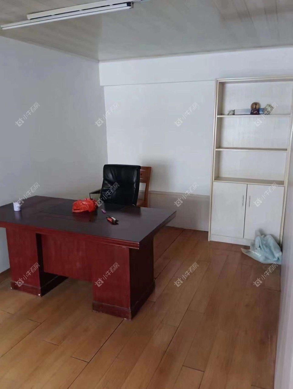 镇江香草新村在售二手房源室内图_小牛看房